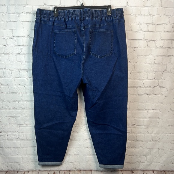 BloomChic Stretchy High Rise Dark Wash Roll Hem Drawstring Jeans Plus Size 26 - Picture 6 of 7